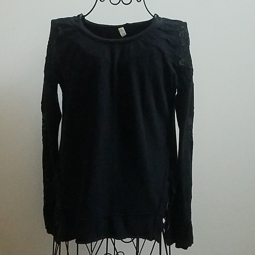Women's Free People black cut out back sweatshirt